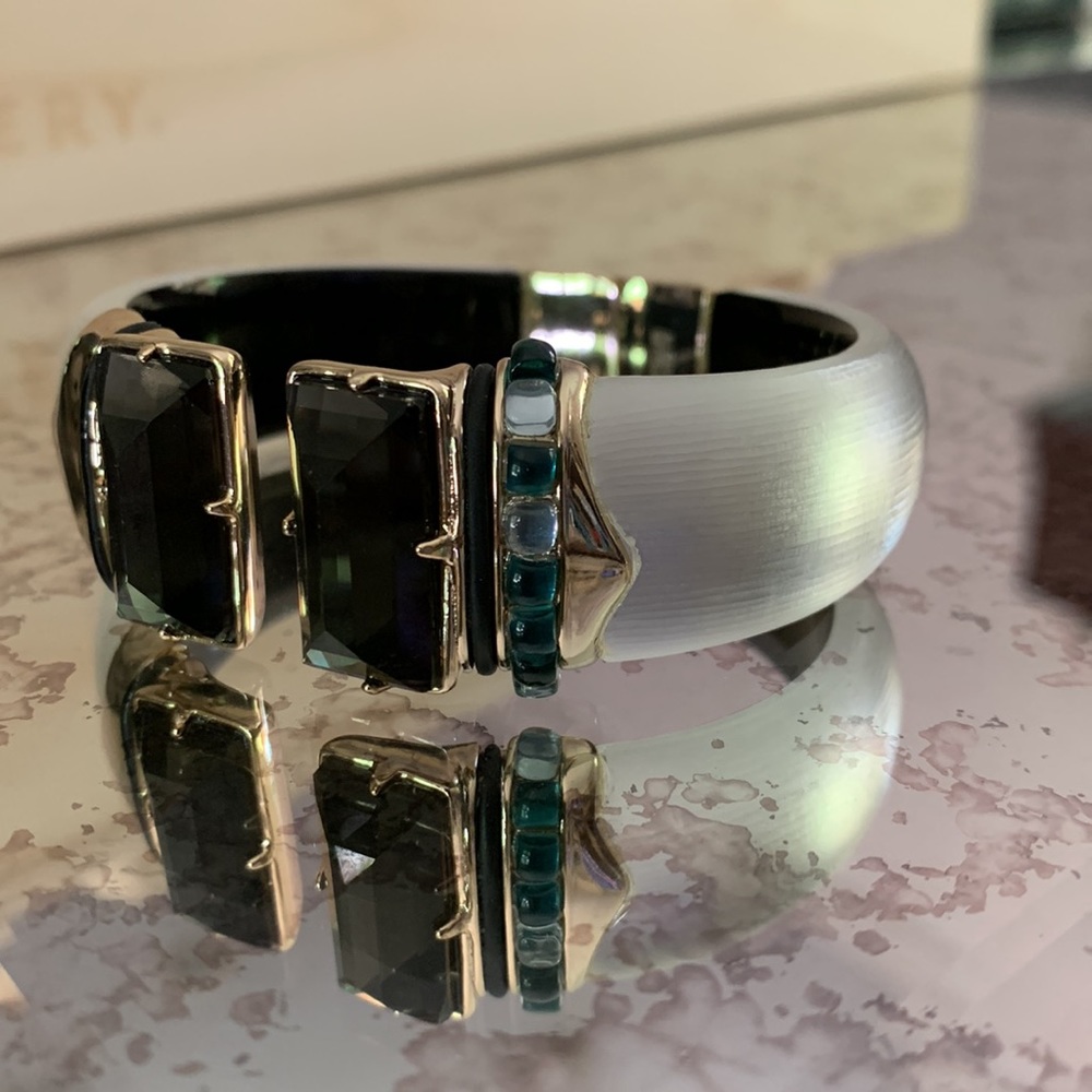 ALEXIS BITTAR Bracelet BRAND NEW NEVER WORN